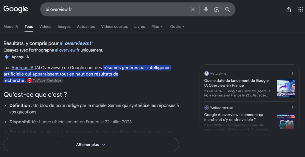 Exemple de réponse d'AIOverviews à la requête "ai overview fr", vue depuis un écran d'ordinateur. À droite, quelques liens vers les sources. 